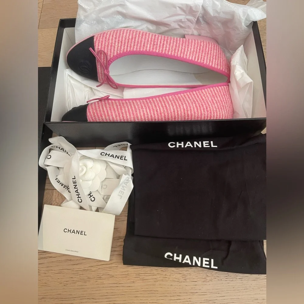 Chanel Ballerina Flats - Picture 4 of 5